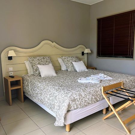 Suite Superieure Domaine Du Golf St Endreol, 1 A 2 Personnes La Motte  Ngoại thất bức ảnh