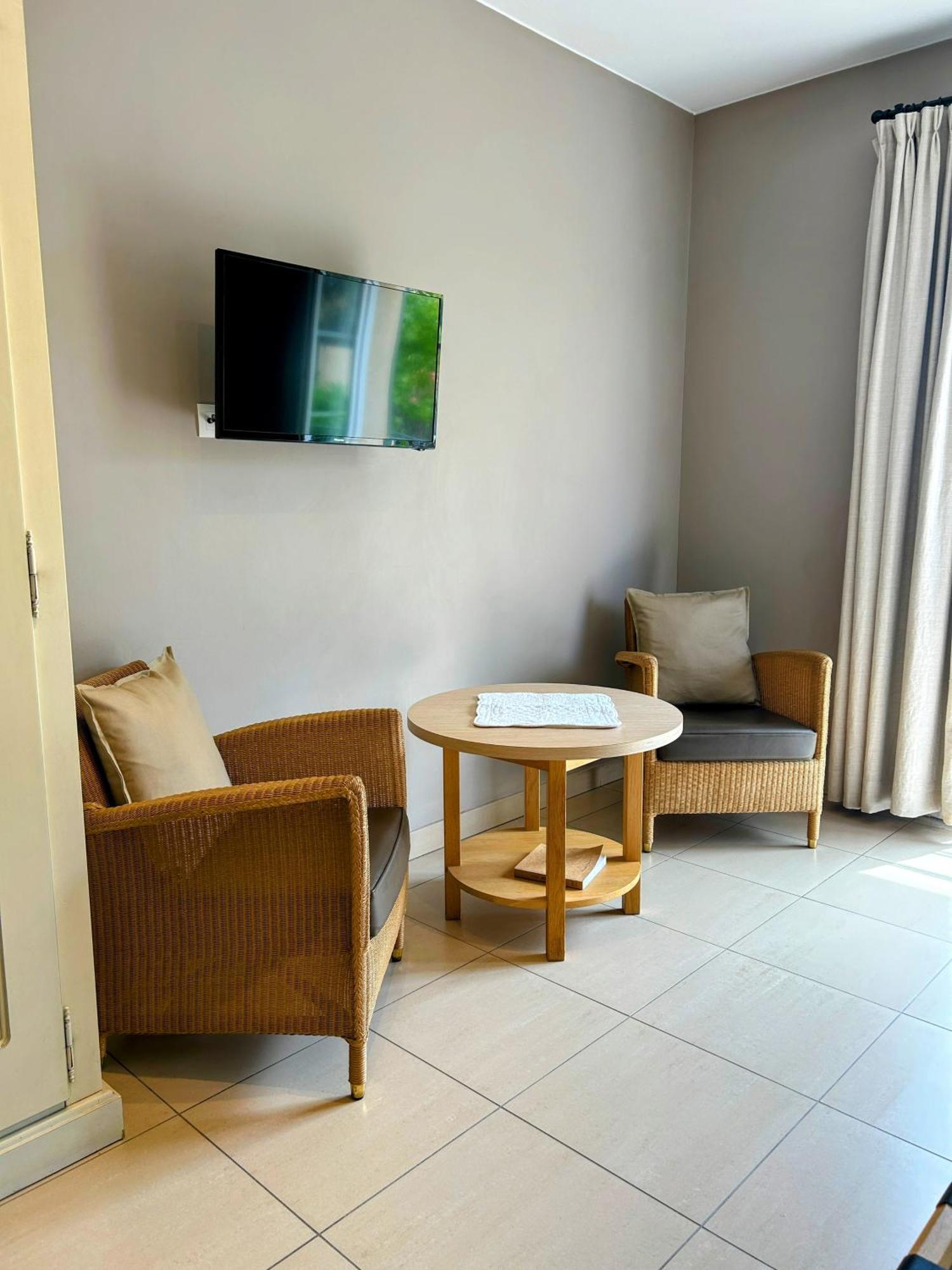 Suite Superieure Domaine Du Golf St Endreol, 1 A 2 Personnes La Motte  Ngoại thất bức ảnh