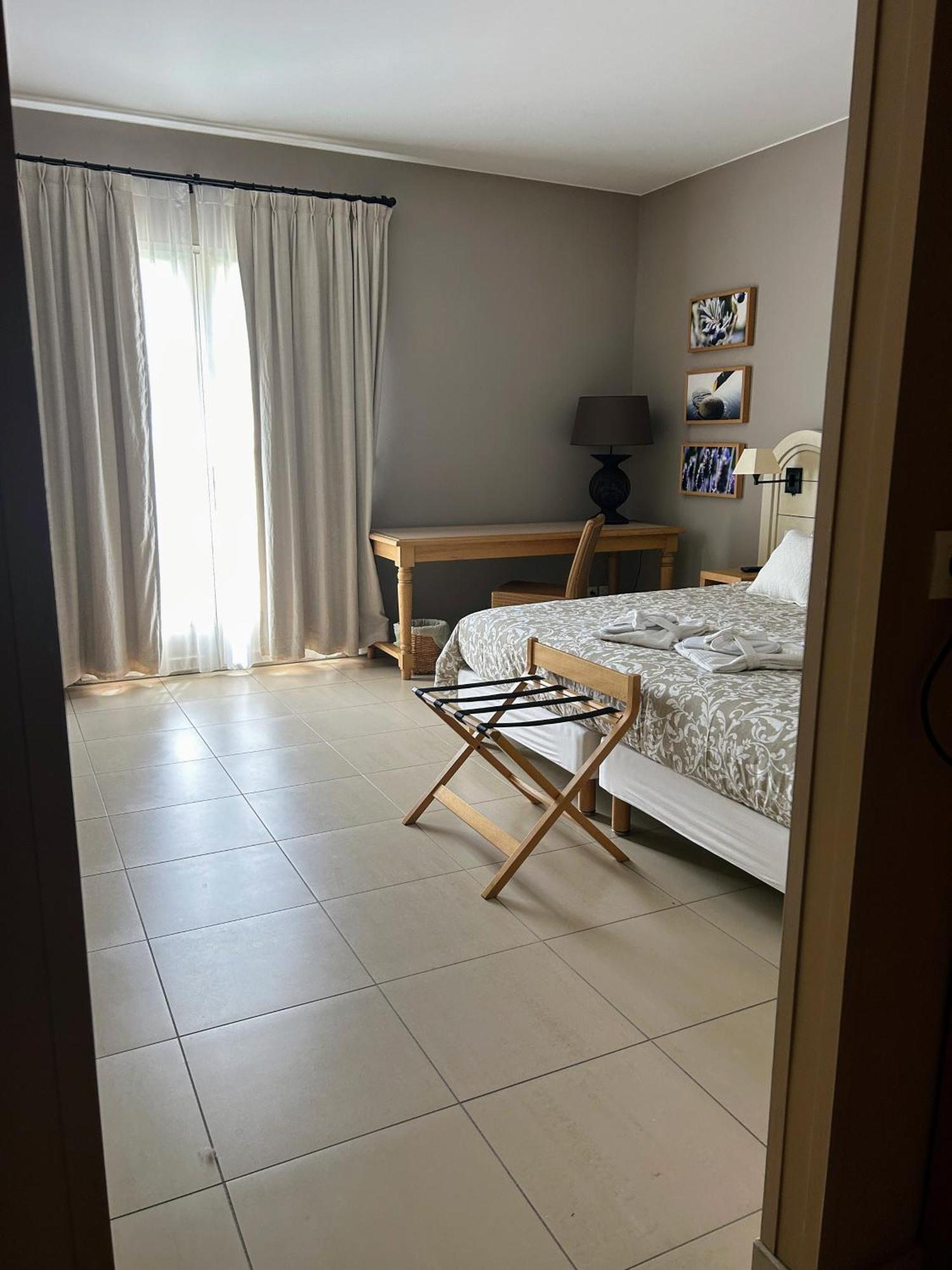 Suite Superieure Domaine Du Golf St Endreol, 1 A 2 Personnes La Motte  Ngoại thất bức ảnh