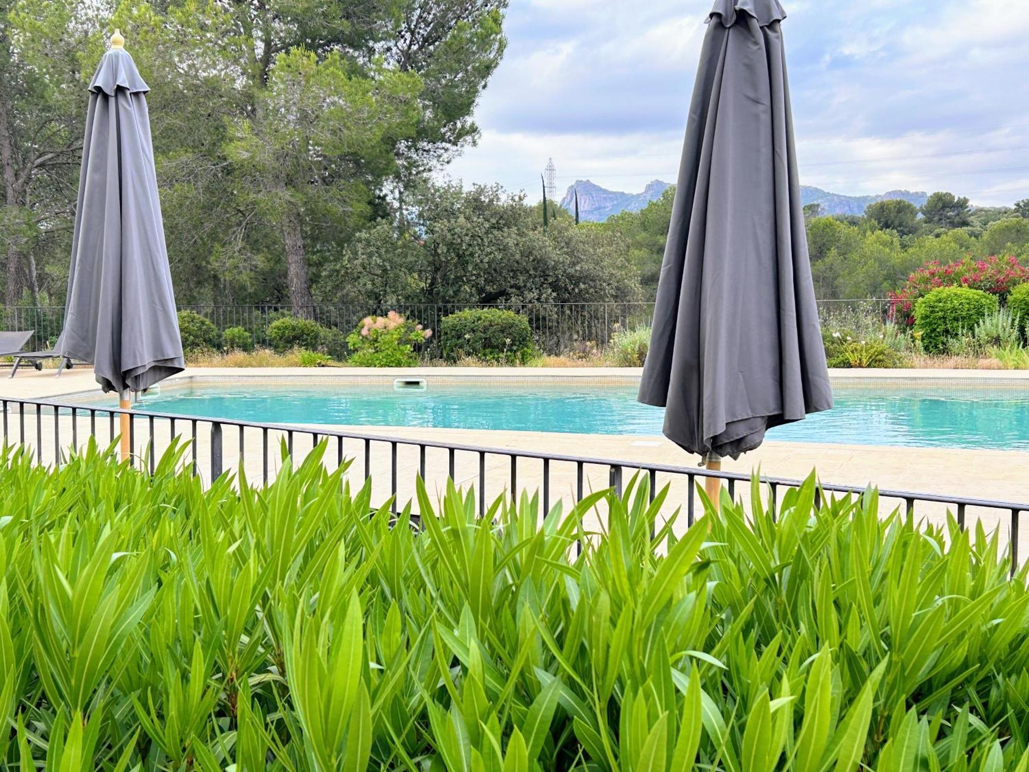 Suite Superieure Domaine Du Golf St Endreol, 1 A 2 Personnes La Motte  Ngoại thất bức ảnh